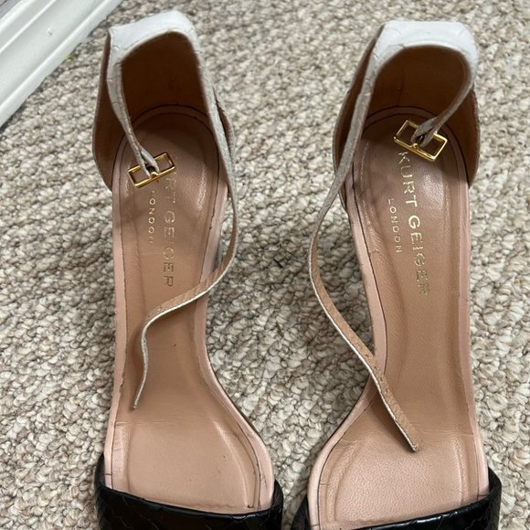 Kurt Geiger black strappy snake print heels size 40.5 - Picture 3 of 9